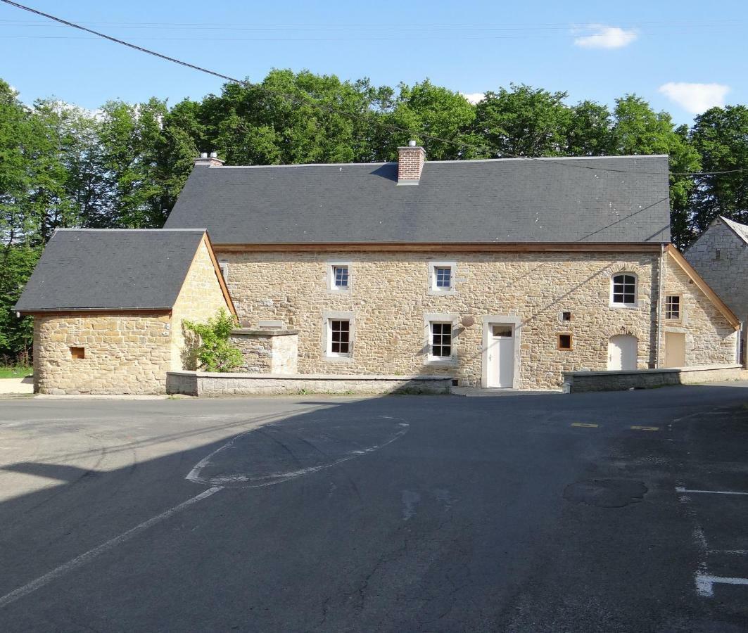 Au Puits Charmant Schaltin Extérieur photo