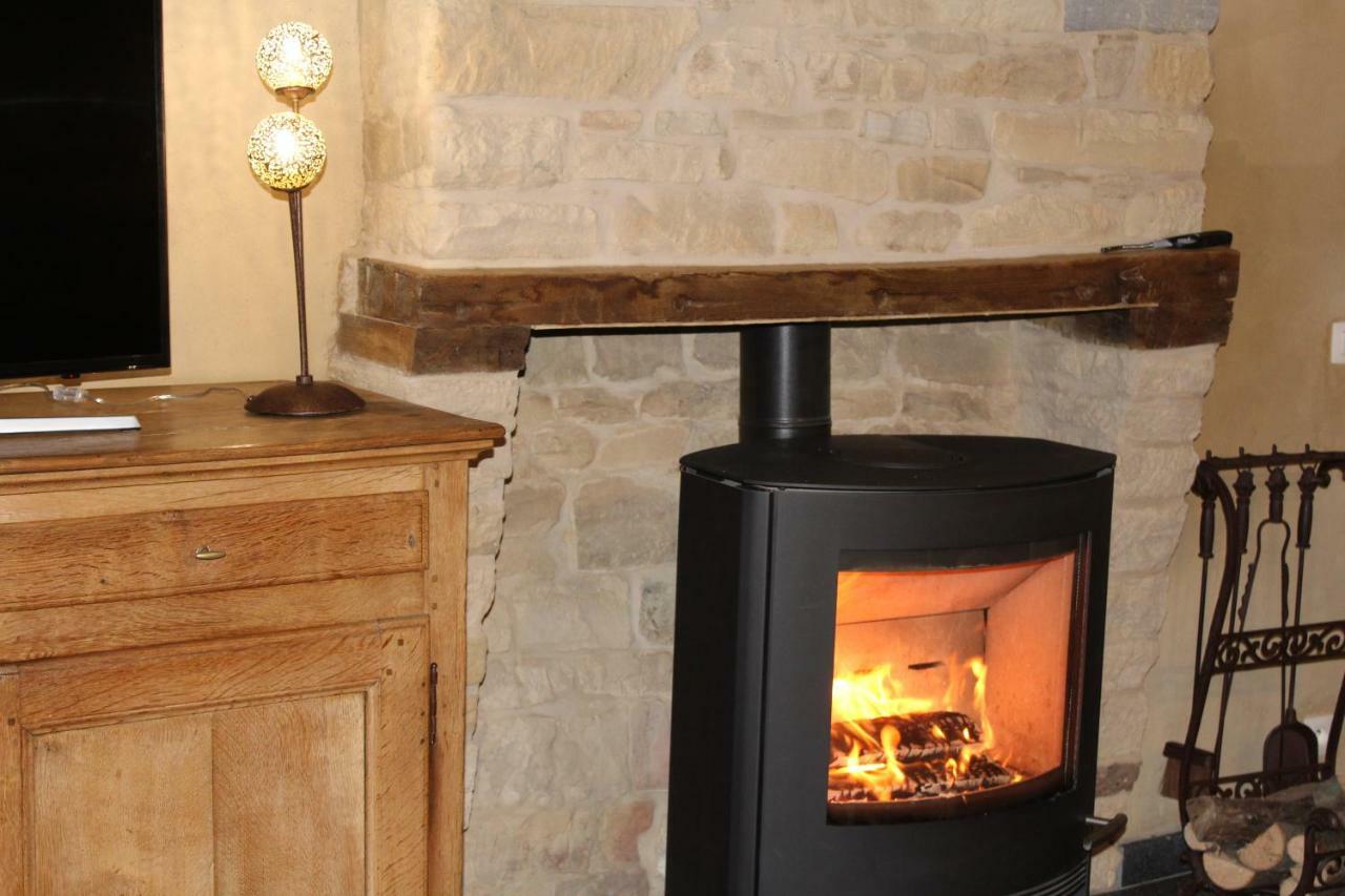 Au Puits Charmant Schaltin Extérieur photo