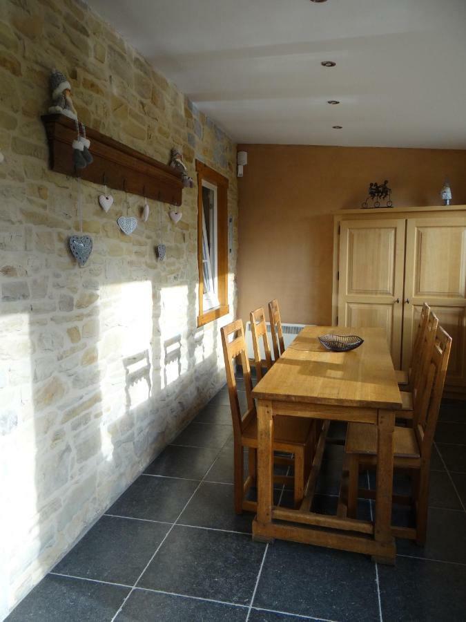 Au Puits Charmant Schaltin Extérieur photo